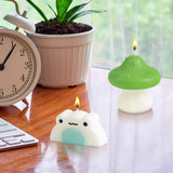 Mushroom Frog Scented Candles Creative Gift Danish Pastel Aesthetic Decor Pine Fragrance Aromatherapy Natural Soy Wax Handmade Candles Decoration for Bedroom Bathroom Desk Green White