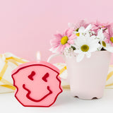 Smile Face Pink Scented Candle Gift Danish Pastel Home Aesthetic Decor Twisted Happy Face Shape Pine Fragrance Aromatherapy Natural Soy Wax Candles Desk Art Decoration for Room Bedroom Bathroom