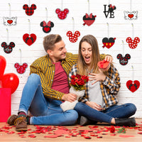 6sisc 31Pcs Valentines Mouse Paper Hanging Ornaments Decoration Double-Sided Printing Love Heart Shape Ornament with Rope Hanging Crafts for Valentine's Day Home Decor Wedding Party Embellishments